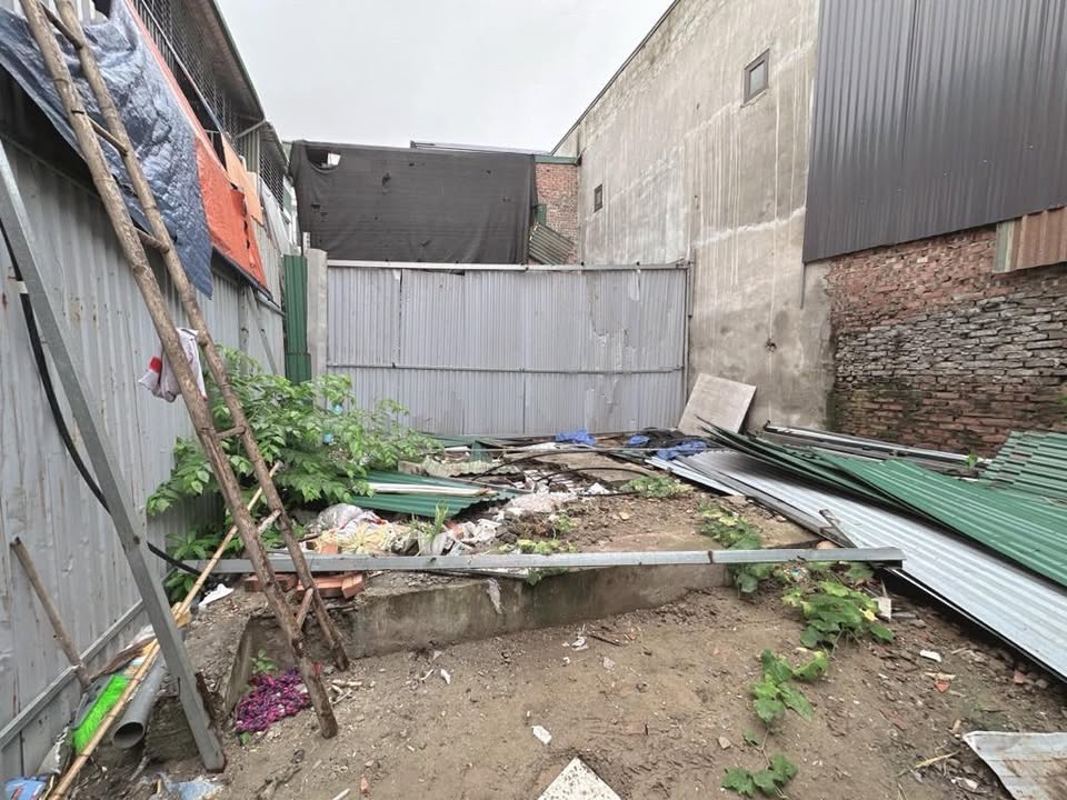 Đất nền Hoàng Mai 30m² giá 1.55 tỷ - Ngõ rộng ô tô vào tận nơi!