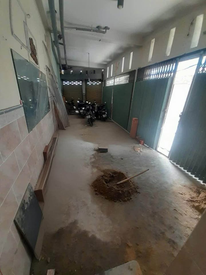 Cho thuê mặt bằng kinh doanh góc 2 mặt tiền Tân Kỳ Tân Quý 58m² giá 10 triệu - Mặt bằng mới sơn sửa hoàn thiện!