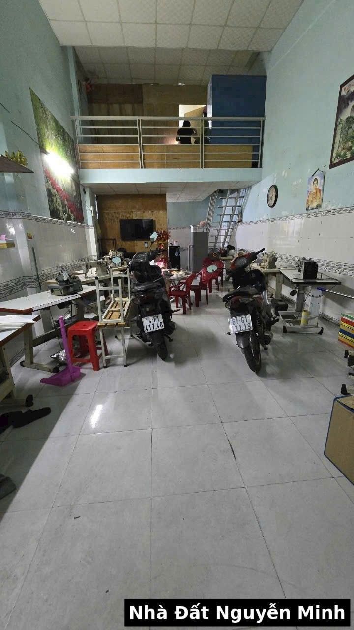 Nhà gác lửng cho thuê khu vực đường Số 12, Bình Hưng Hòa, Bình Tân - Nhà trống, dọn vào ở ngay!