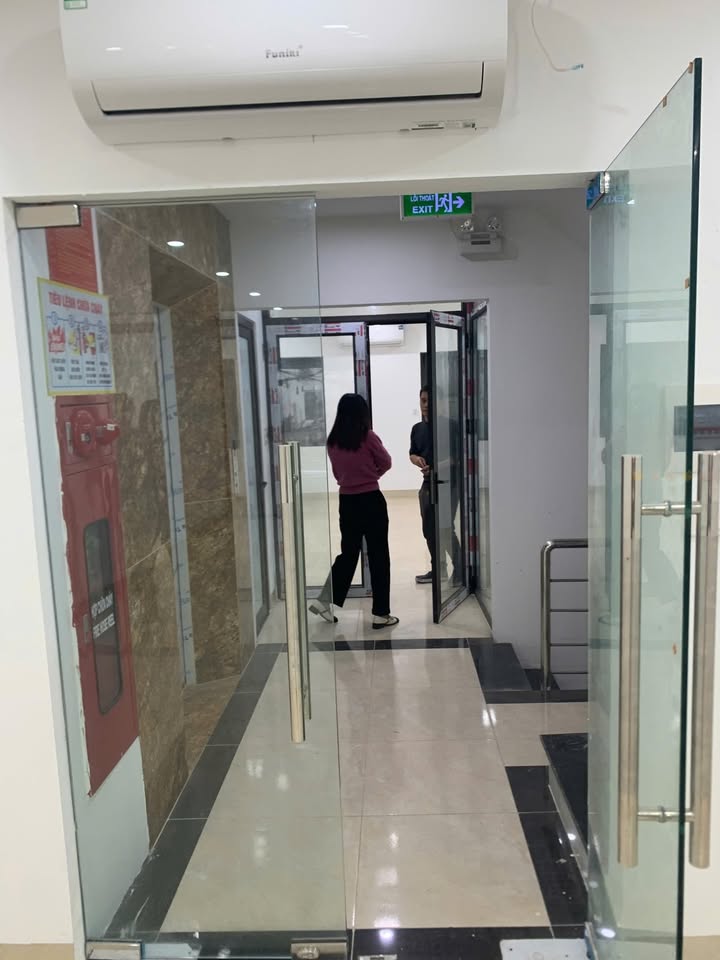 FrontHouse cho thuê Đặng Tiến Đông 80m² giá 20 triệu - Sẵn sàng vào ở ngay!