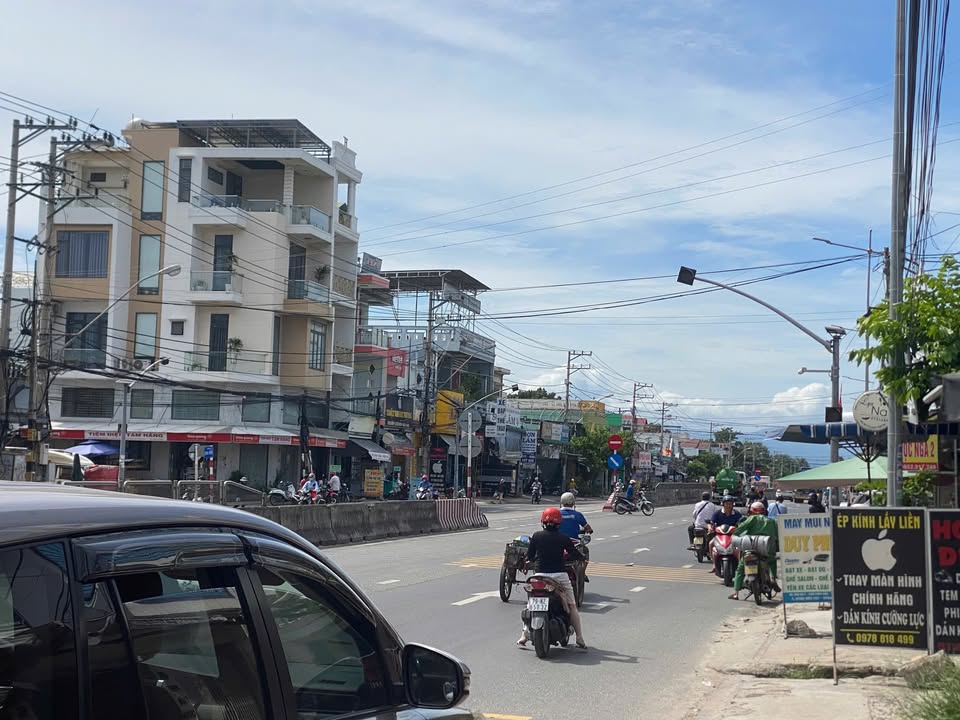 Đất mặt tiền Đinh Tiên Hoàng, Cam Phúc Bắc, 96m² giá 1.6 tỷ - Đầu tư sinh lời ngay!