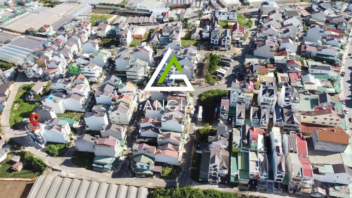 Nhà 1 trệt 2 lầu đường Trần Anh Tông, Đà Lạt 98m² giá 10.2 tỷ - Khu dân cư yên tĩnh, thoáng mát!