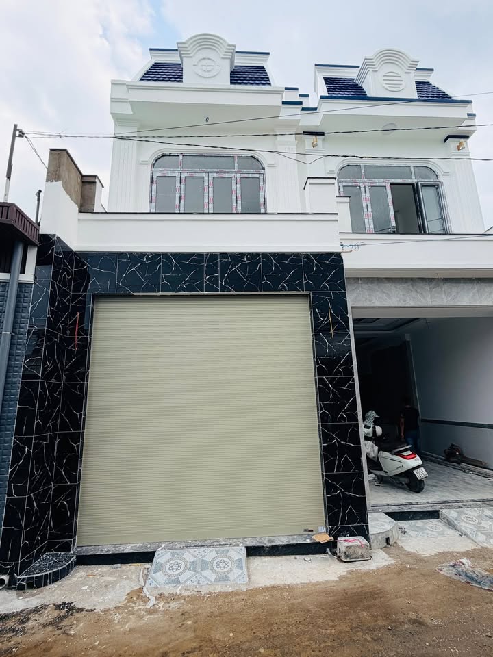 Nhà phố Biên Hòa 70m² giá 3.6 tỷ - Mặt tiền kinh doanh, giao nhà ngay!