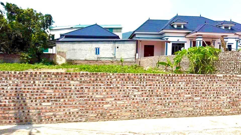 Đất nền Xạ Hương, Tam Đảo 522m² giá 3 tỷ - Thổ cư 400m² sẵn sàng xây dựng!