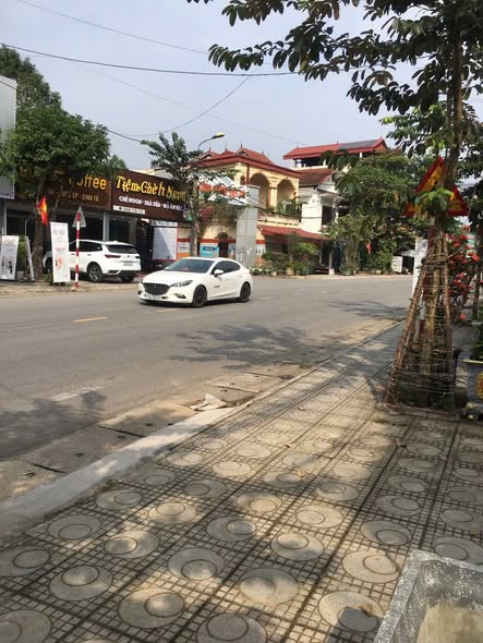 Đất đối diện cổng trường Đại học Công nghiệp Việt Trì 76,5m² giá 2,1 tỷ - Đầu tư sinh lời ngay!