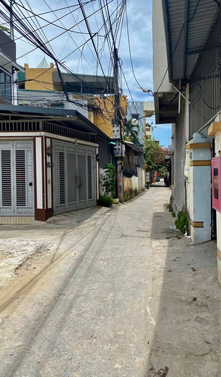 Đất nền Đầu Ve, đường Nguyễn Tĩnh, 65.5m² - Giá thỏa thuận, vị trí đắc địa!