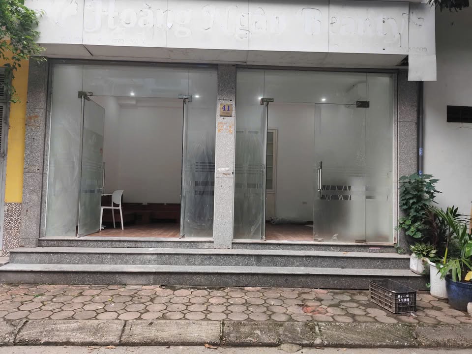 Mặt bằng kinh doanh cho thuê tại Hà Đông - Gần trung tâm, giá thỏa thuận!