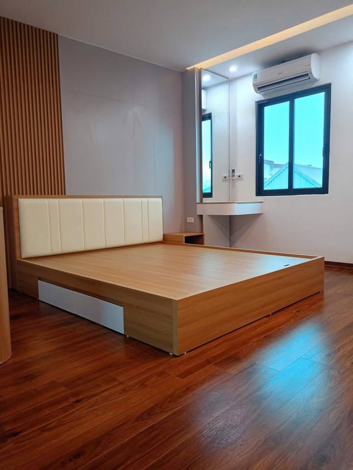 Bán nhà mặt phố Định Công Thượng, Hoàng Mai 73m² giá 28 tỷ - Đầu tư sinh lời ngay!
