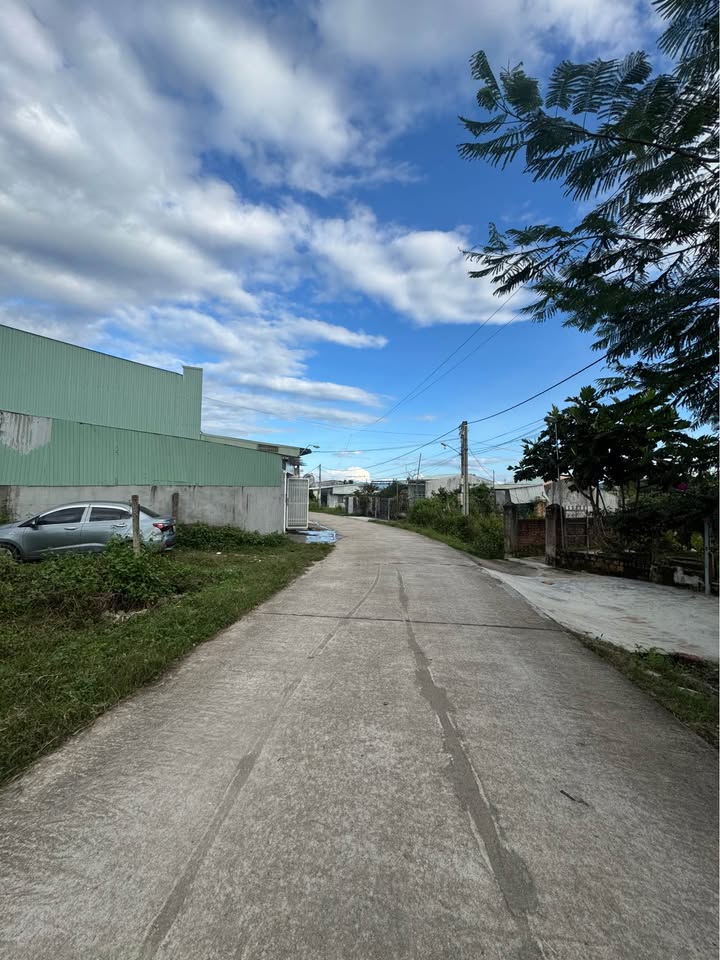 Đất thổ cư 200m² hẻm 196 thôn 9 Đăk Cấm chỉ 600 triệu - Hướng Nam, giao thông thuận lợi!