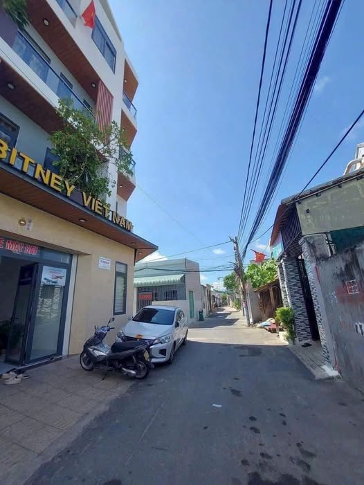 Đất nền Gò Vấp 92m² giá 2.7 tỷ - Xây dựng ngay không quy hoạch!