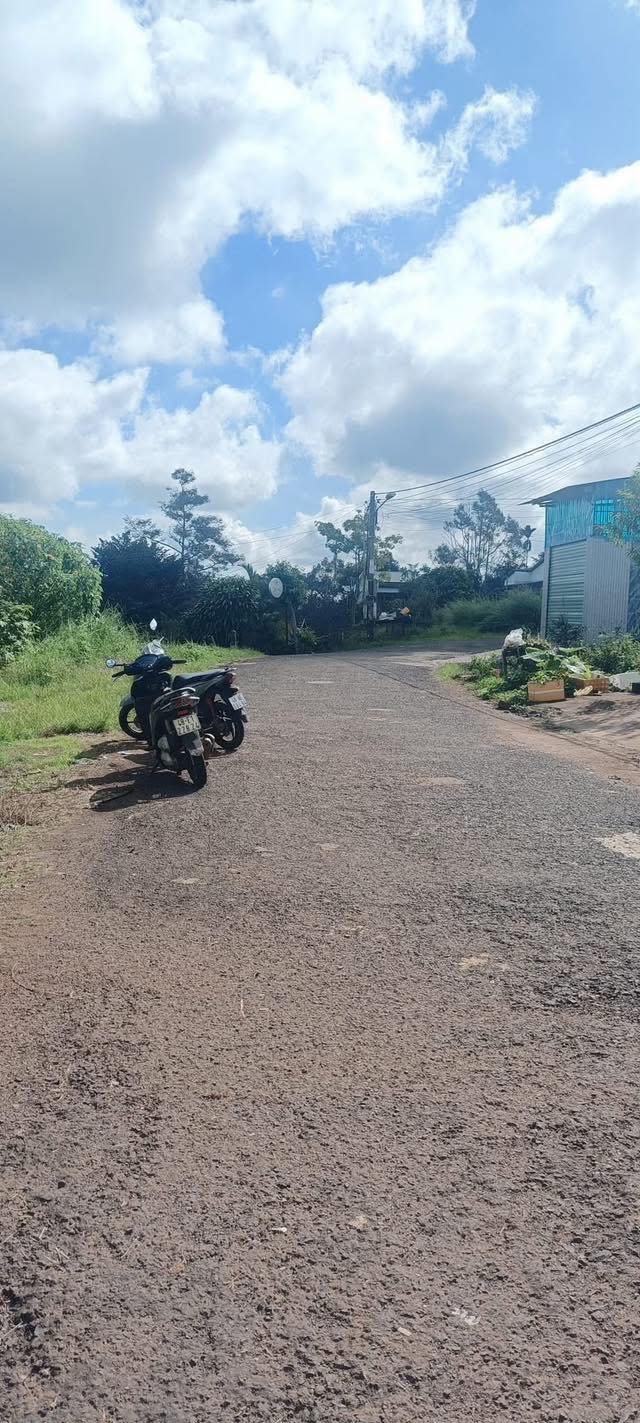 Lô đất đẹp tại xã Đức Lập 145m² giá 900 triệu - Mặt tiền đường Nguyễn Viết Xuân!