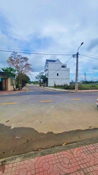 Đất nền Xóm 11 Nghi Kim 91.4m² giá 2.38 tỷ - Vị trí đẹp, tiềm năng tăng giá cao!