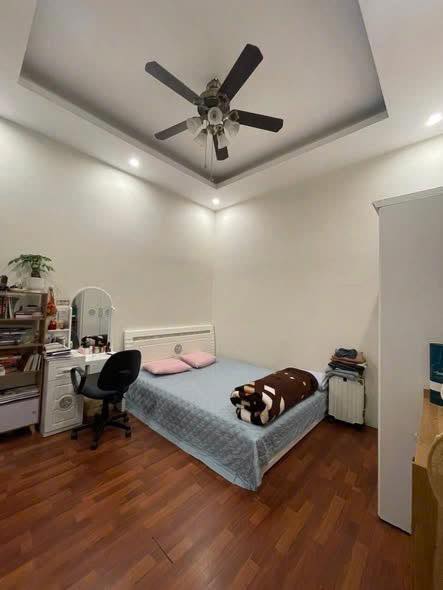 Cho thuê nhà 4 tầng ngõ 260 phố Vọng, Thanh Xuân 92m² - Phù hợp cho gia đình hoặc nhóm ở chung!