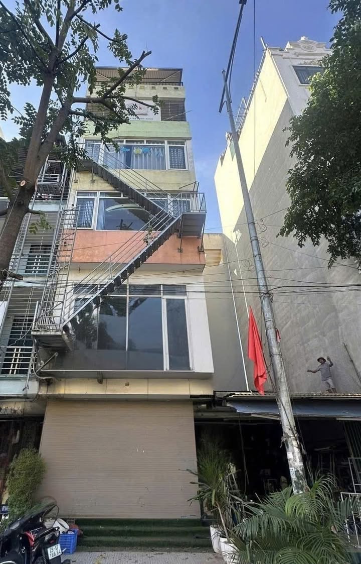 Cho thuê nhà 5 tầng KĐT Văn Phú, Hà Đông 50m² giá 23 triệu - Ô tô đỗ cửa!