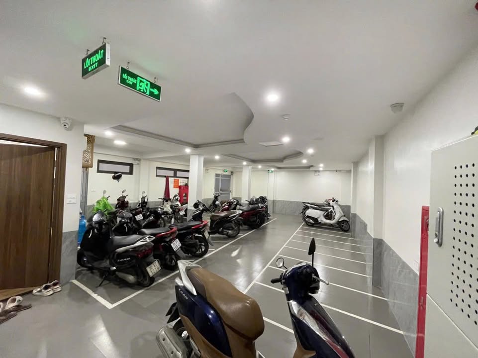 Cho thuê phòng 1 ngủ 1 khách tại Cầu Giấy - An ninh tốt, vào ở ngay!