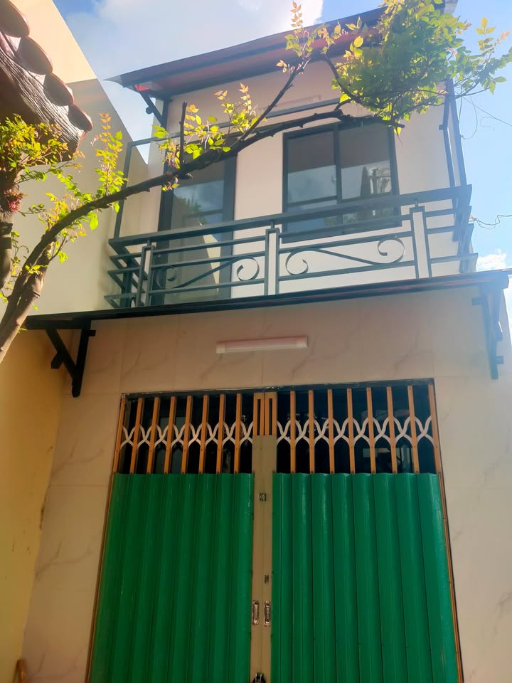 Nhà 2 tầng Hậu Giang, Quận 6 - 24m² giá chỉ 3.25 tỷ - An ninh tuyệt đối!