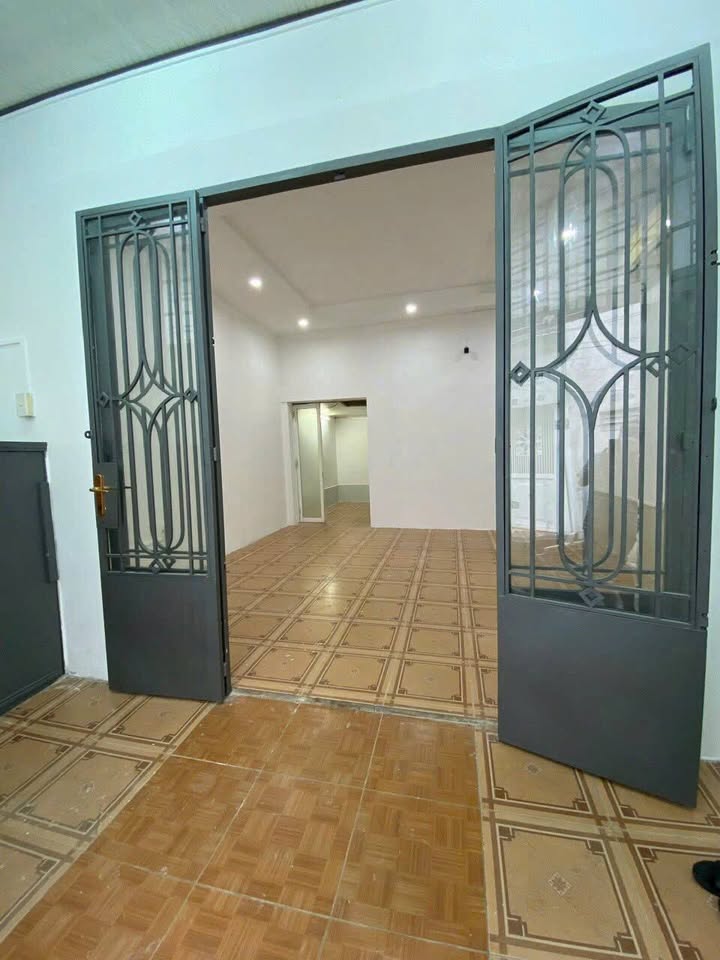 Nhà cho thuê hẻm xe hơi Võ Duy Ninh, 60m² giá 9.9 triệu - Khu an ninh, thuận tiện kinh doanh!