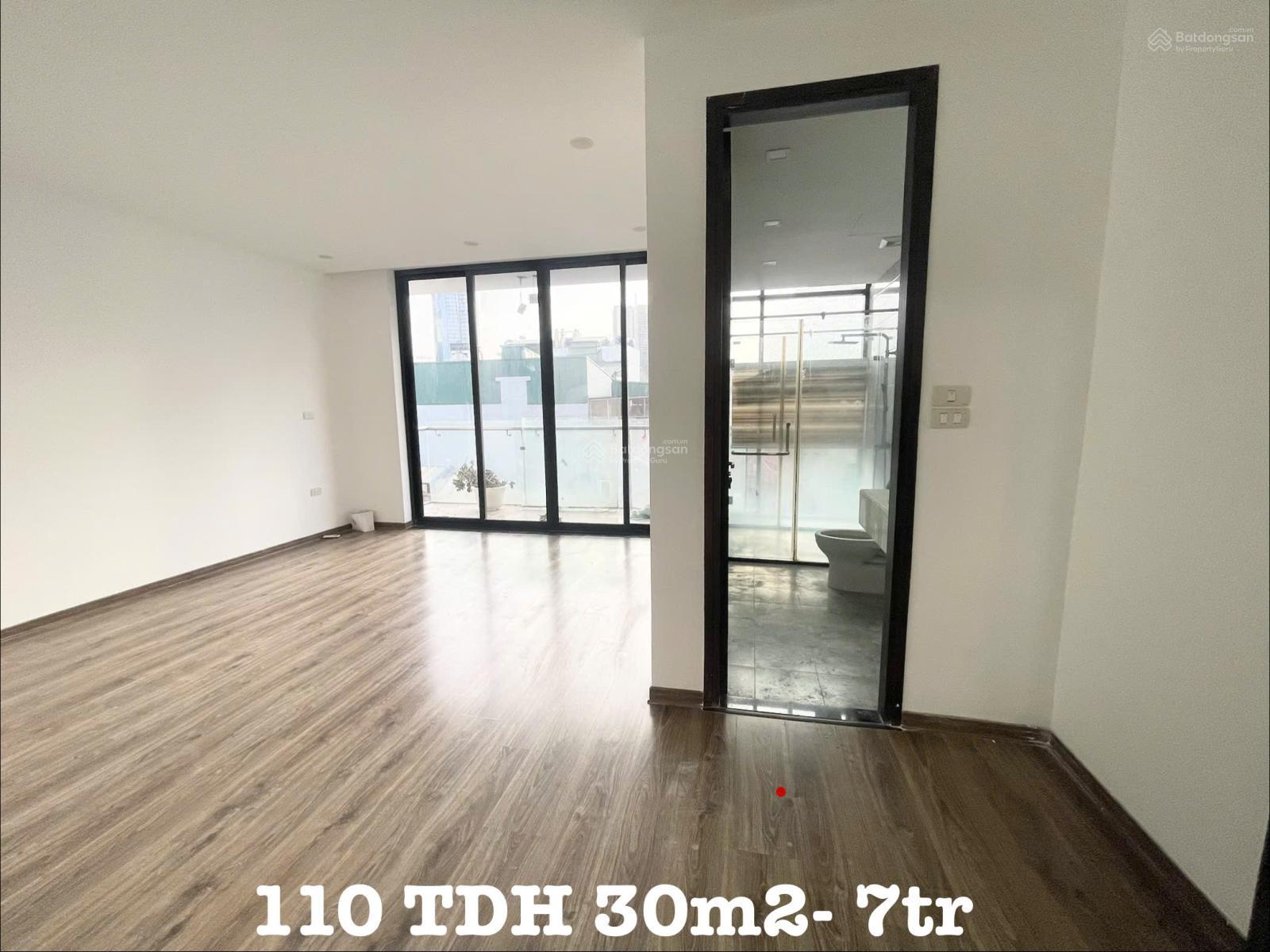 Văn phòng cho thuê tại Cầu Giấy 75m² giá 11 triệu - Chính chủ, đầy đủ tiện ích!