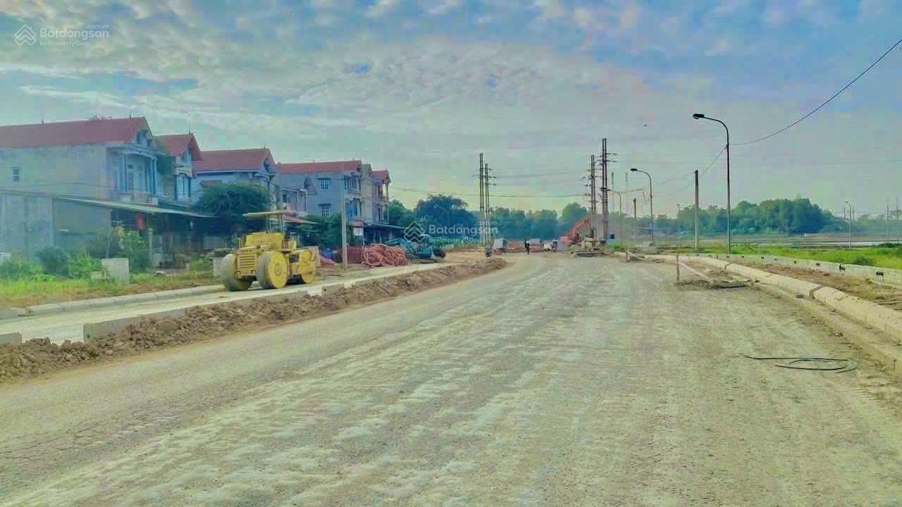 Lô đất ở đô thị phường Tùng Thiện ST 62,2m² giá chỉ 1.3 tỷ - Chính chủ, sổ hồng đầy đủ!