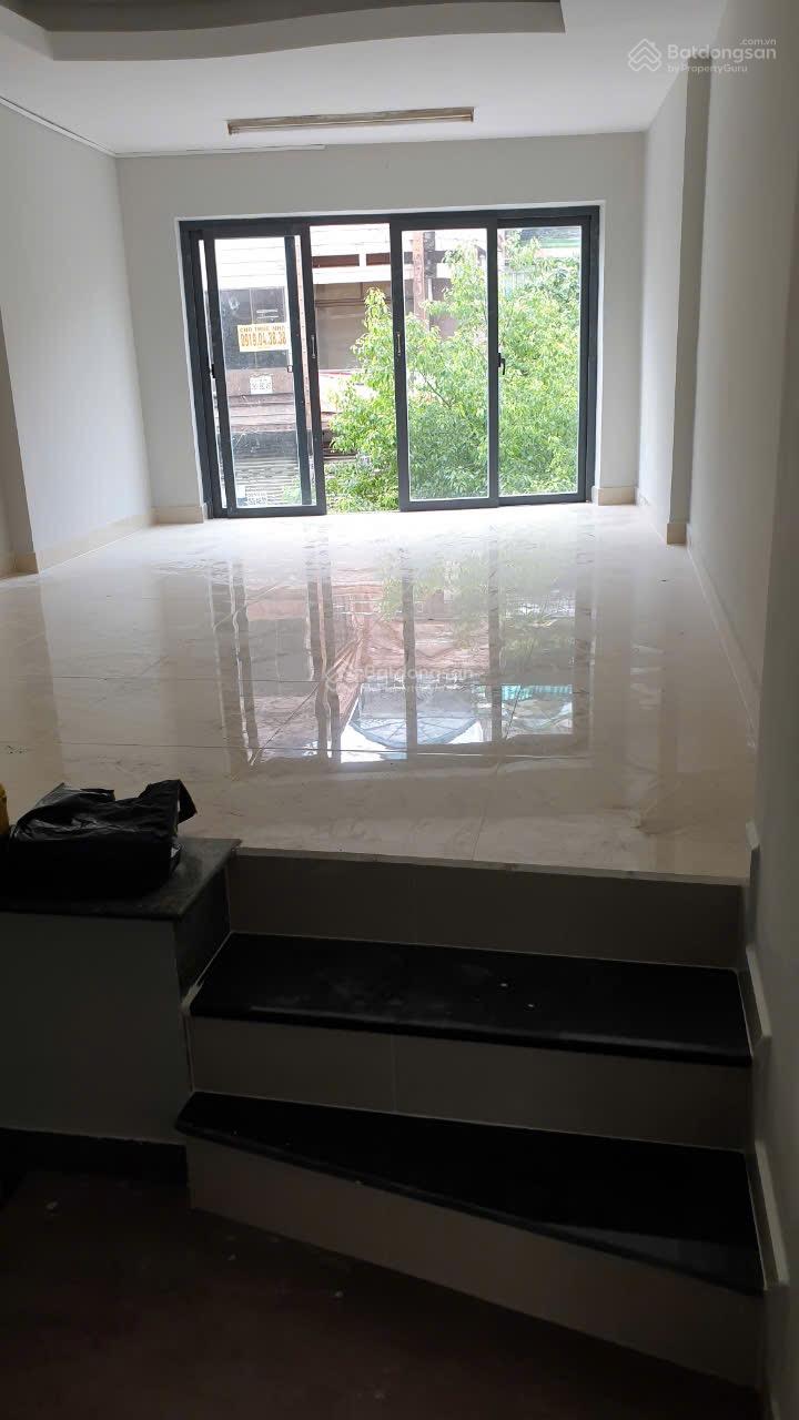 Nhà mặt phố Cao Thắng, Quận 10, 280m² giá 44 triệu - Chính chủ cho thuê!