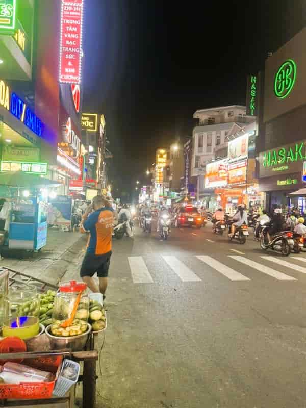 Nhà mặt tiền chợ Tân Hương 74m² giá 9.5 tỷ - Kinh doanh đắc địa!