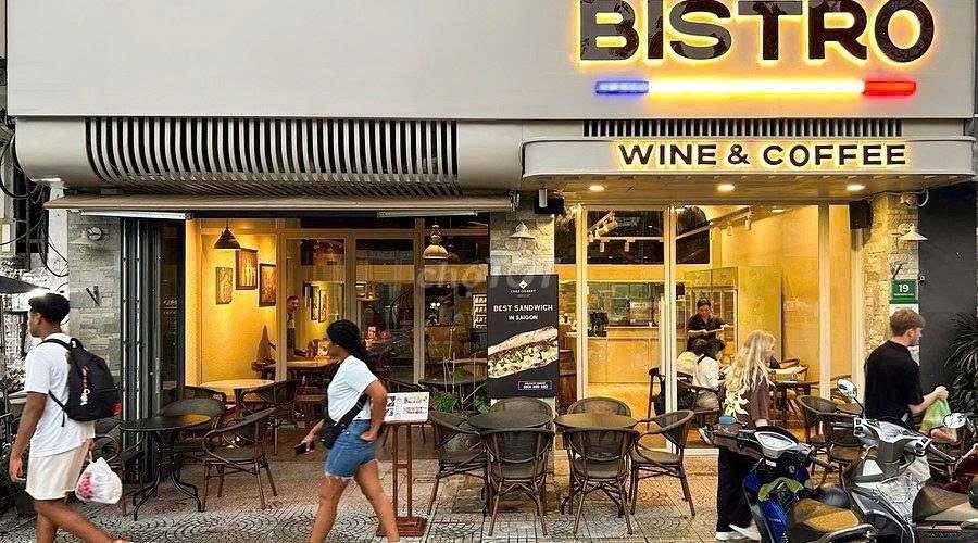 🌈 Mặt Bằng Ngang 8m – Trần Hưng Đạo Q.1 💥 Khu Khách Tây Chỉ 160tr ✨