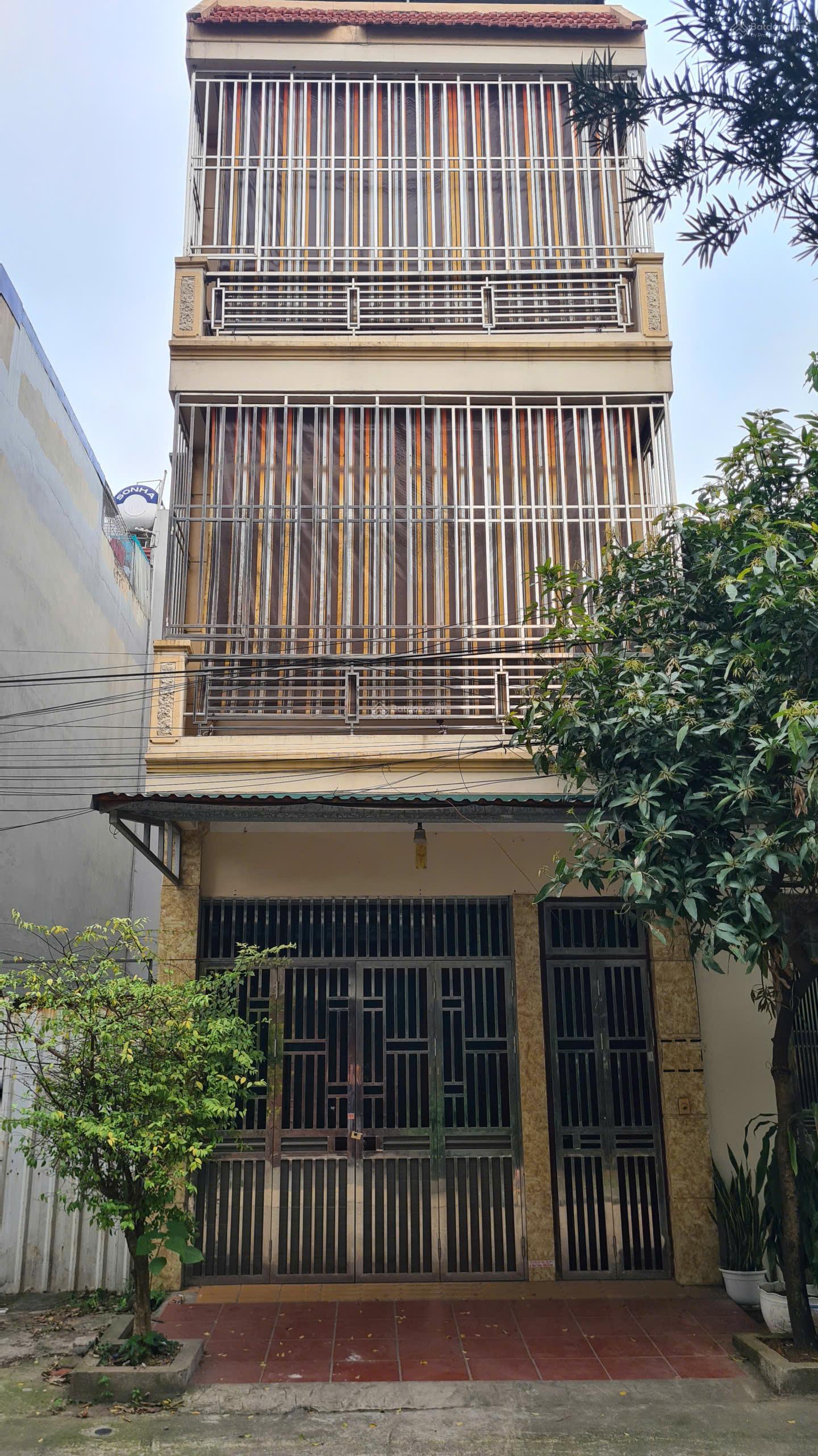 Nhà riêng cho thuê tại Khu đô thị Vạn Phúc 65m² - Thiết kế thông minh, an ninh tốt!