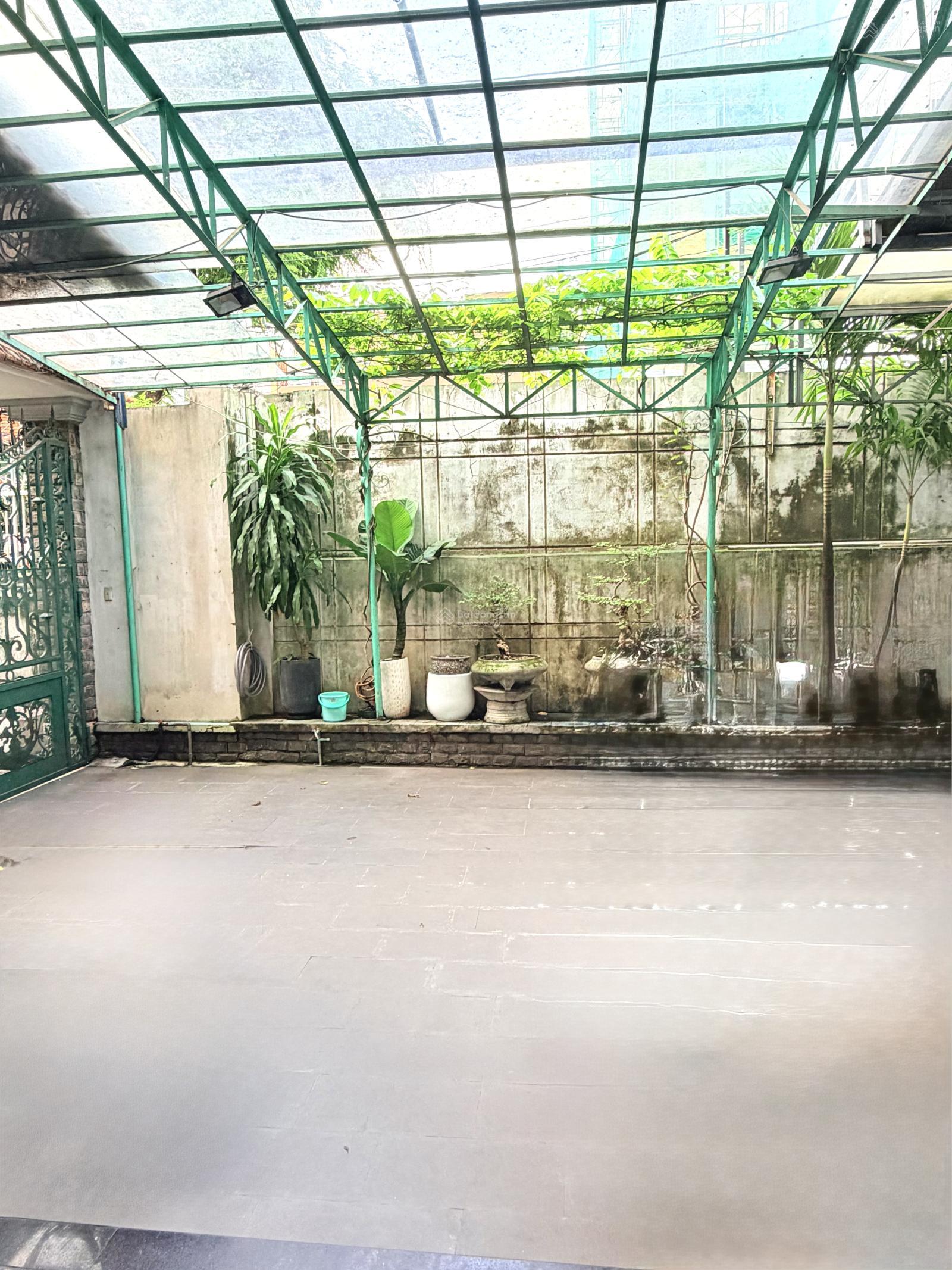 Nhà riêng cho thuê tại đường Nguyễn Trãi, Quận 1, diện tích 353m² - Không gian sống lý tưởng giữa lòng thành phố!