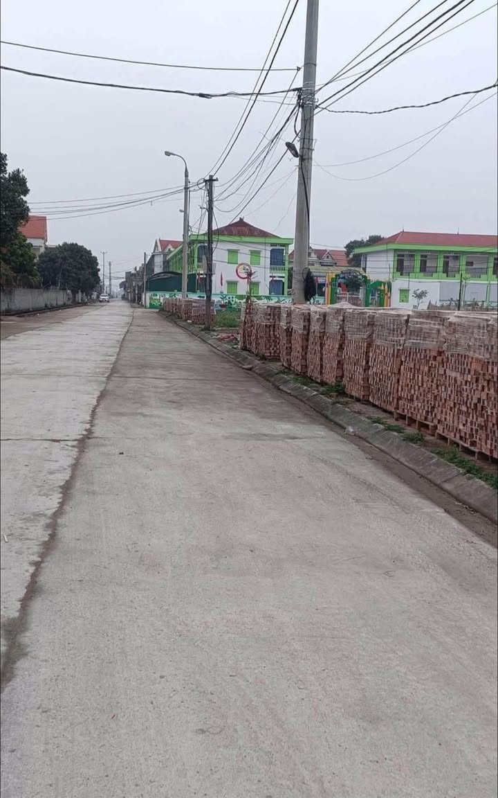 Đất đấu giá trục chính Trần Xá, Nam Hưng, 80m² chỉ 1.4 tỷ - Đầu tư sinh lời ngay!