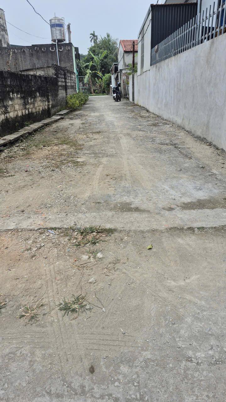 Nhà phố Bỉm Sơn 100m² giá thỏa thuận - Sổ đỏ chính chủ, gần trường học!