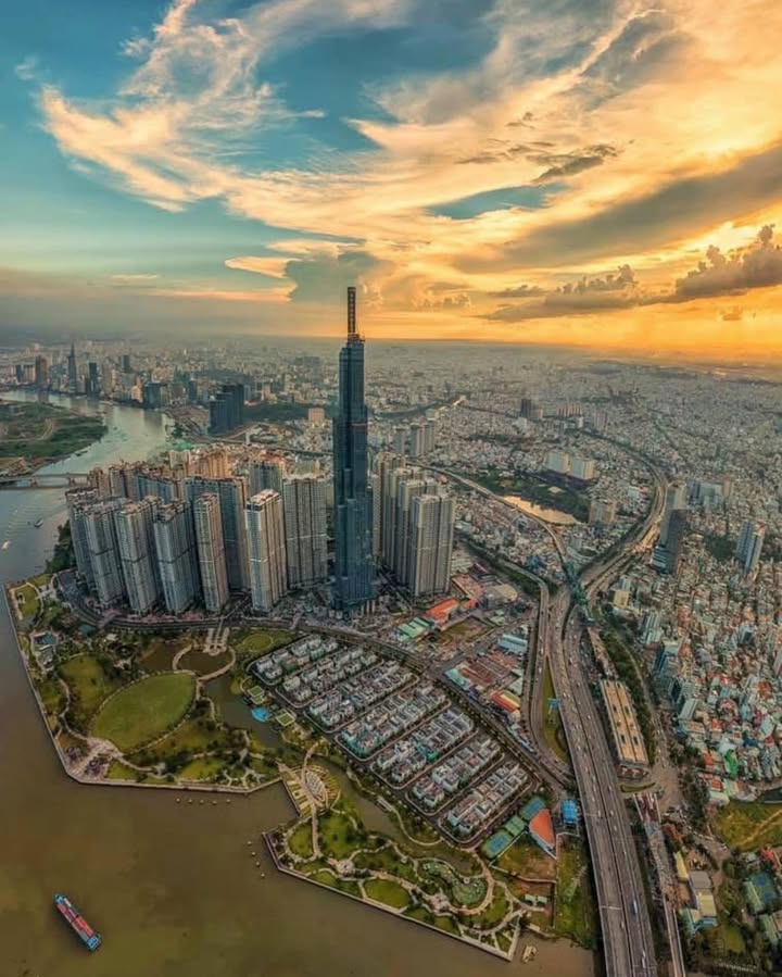 Căn hộ 2PN Tòa L6, đường Nguyễn Hữu Cảnh, 81.5m² giá 10.6 tỷ - Chính chủ bán gấp!