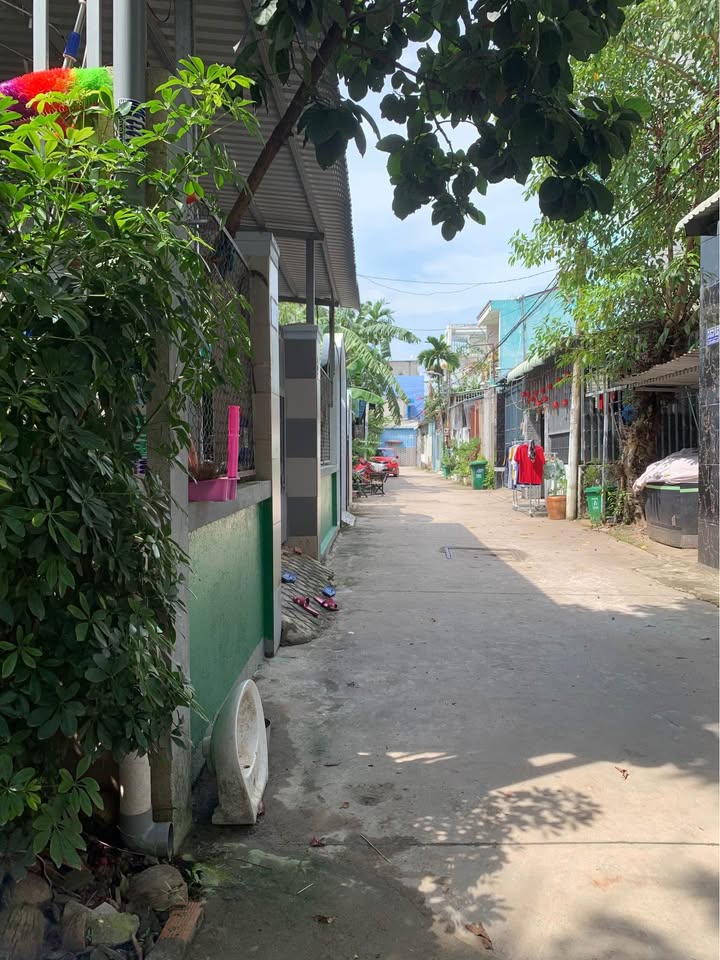 Nhà 2 phòng ngủ quận 9 diện tích 80.14m² - Vị trí đắc địa gần trường học và chợ