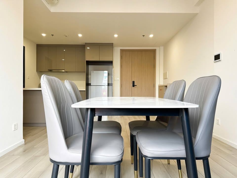 Căn hộ Vinhomes Grand Park Q9 2PN 2WC giá 10 triệu - Nội thất đầy đủ, sẵn sàng vào ở!