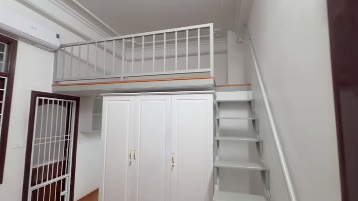 Phòng cho thuê tại ngõ Thông Phong, Đống Đa - Giá chỉ 2.25 triệu/tháng!