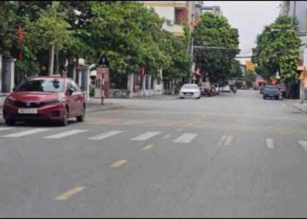 Đất nền Phù Khê Từ Sơn 62m² giá 1.9 tỷ - Sổ đỏ chính chủ, tiện ích đầy đủ!