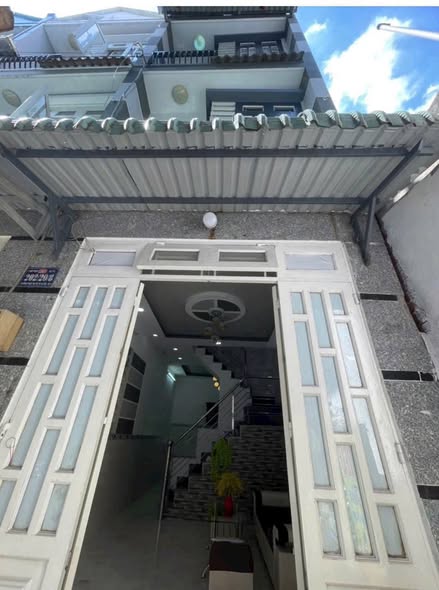 Nhà phố Trần Thị Hè, Q. 12, 28m² giá 1.795 tỷ - Pháp lý rõ ràng, nội thất mới!