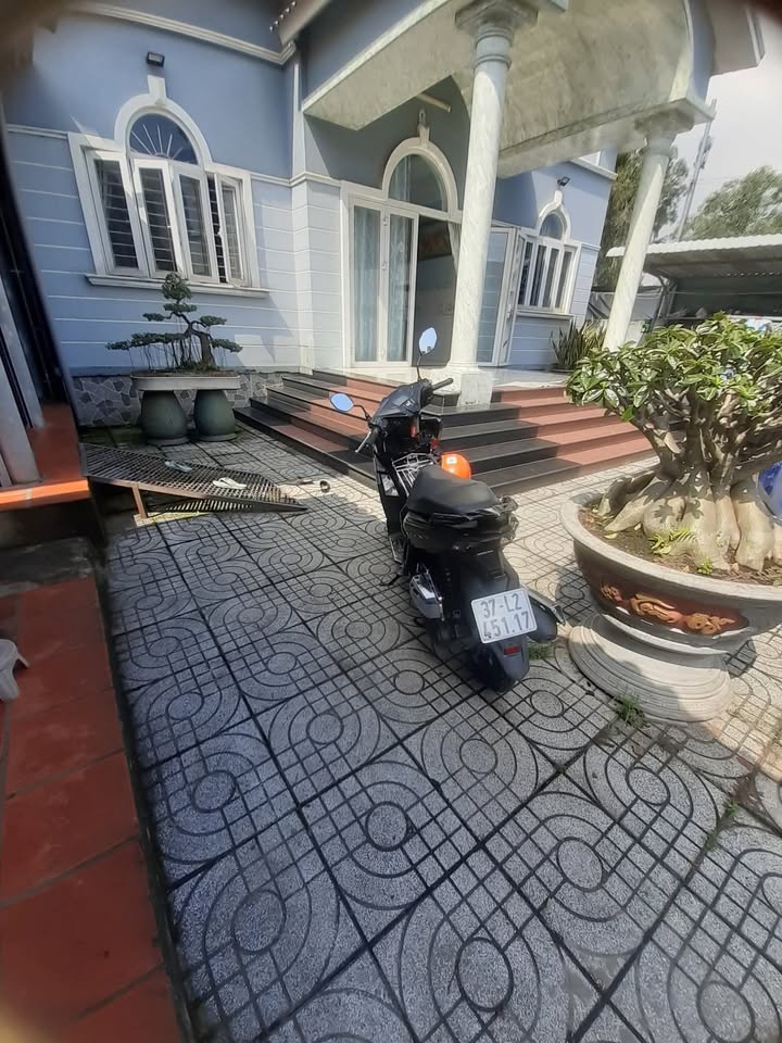 Bán gấp FrontHouse mặt tiền Nguyễn Thị Khắp, Dĩ An 1482m² - Đầu tư sinh lời cao!