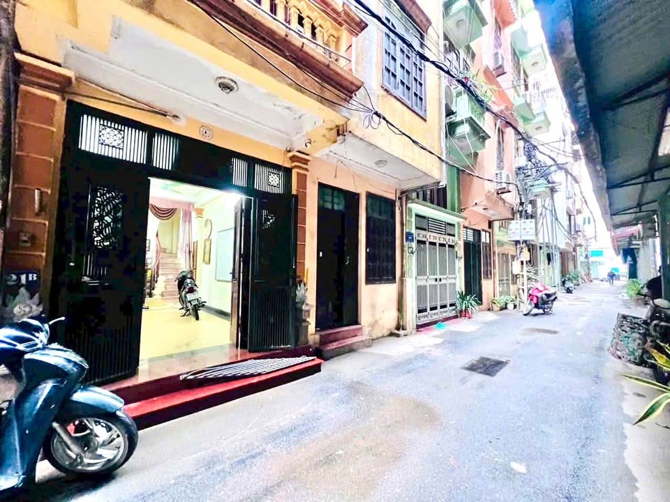 Nhà riêng Hồ Tùng Mậu, Cầu Giấy 25m² giá 8.49 tỷ - Ô tô đỗ cửa, pháp lý chuẩn!
