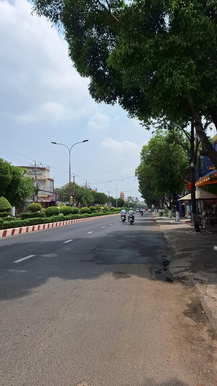 Đất mặt tiền đường Cách Mạng Tháng 8 Tây Ninh 468m² giá 1.45 tỷ - Đầu tư sinh lời cao!