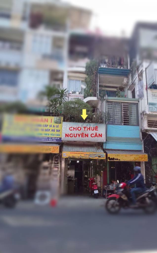 Cho thuê nhà mặt tiền Sư Vạn Hạnh, Quận 10, Diện tích 32m² - Giá 25 triệu/tháng