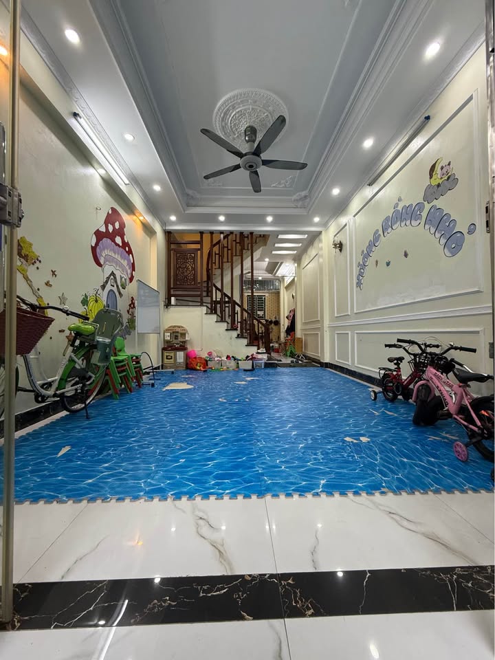 Nhà 3 tầng Phùng Khắc Khoan, 62.8m² chỉ 2.9 tỷ - Không thể bỏ lỡ!