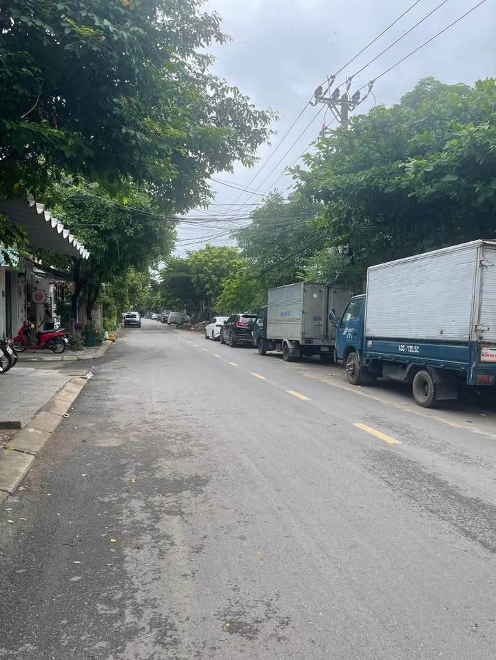 Đất 3 mặt tiền Phó Đức Chính, Sơn Trà, Đà Nẵng 299m² giá 30 tỷ - Cơ hội đầu tư hiếm có!