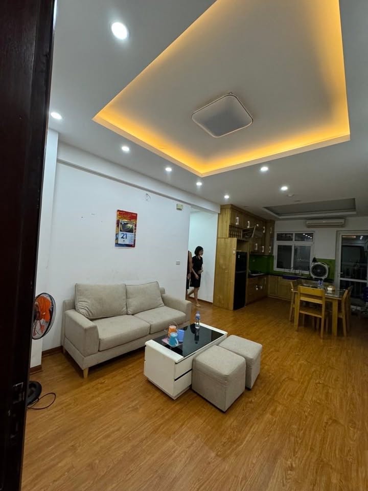 Chung cư Ban Đảng Sài Đồng 100m² - Căn góc view đẹp, giá hợp lý!