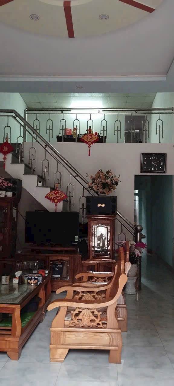 Nhà cấp 4 gác lửng đường Ngô Gia Tự 80m² giá 2.7 tỷ - Gần chợ Cốc Lếu, trường học các cấp!