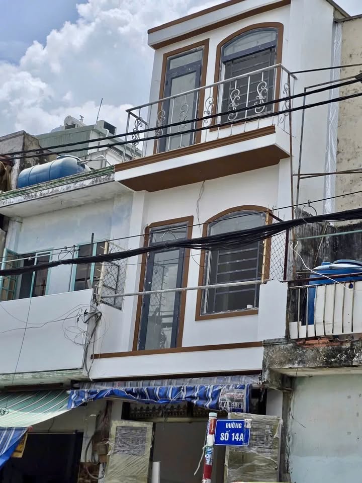 Nhà bán quận Tân Phú 3 tầng 44m² giá 3.1 tỷ - Sổ đỏ chính chủ