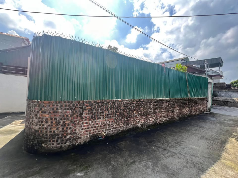 Đất Thị Trấn Gia Lộc 80m² giá chỉ 1.1 tỷ - Cơ hội vàng cho đầu tư!