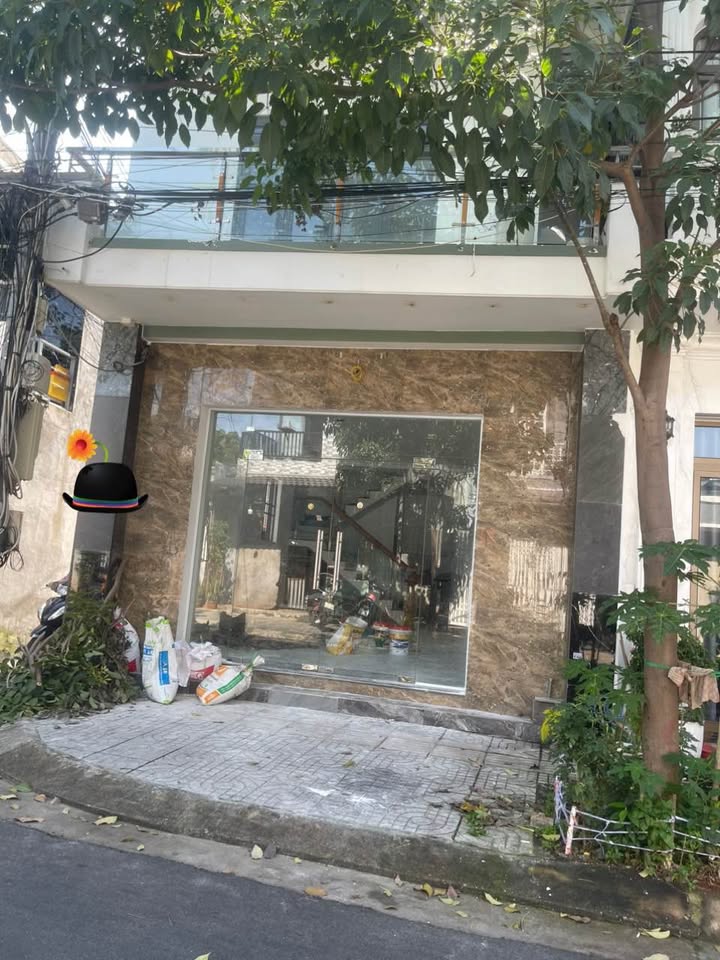 Nhà cho thuê mặt tiền đường Nguyễn Bảo Vũng Tàu 1 trệt 1 lầu - Kinh doanh thuận lợi!