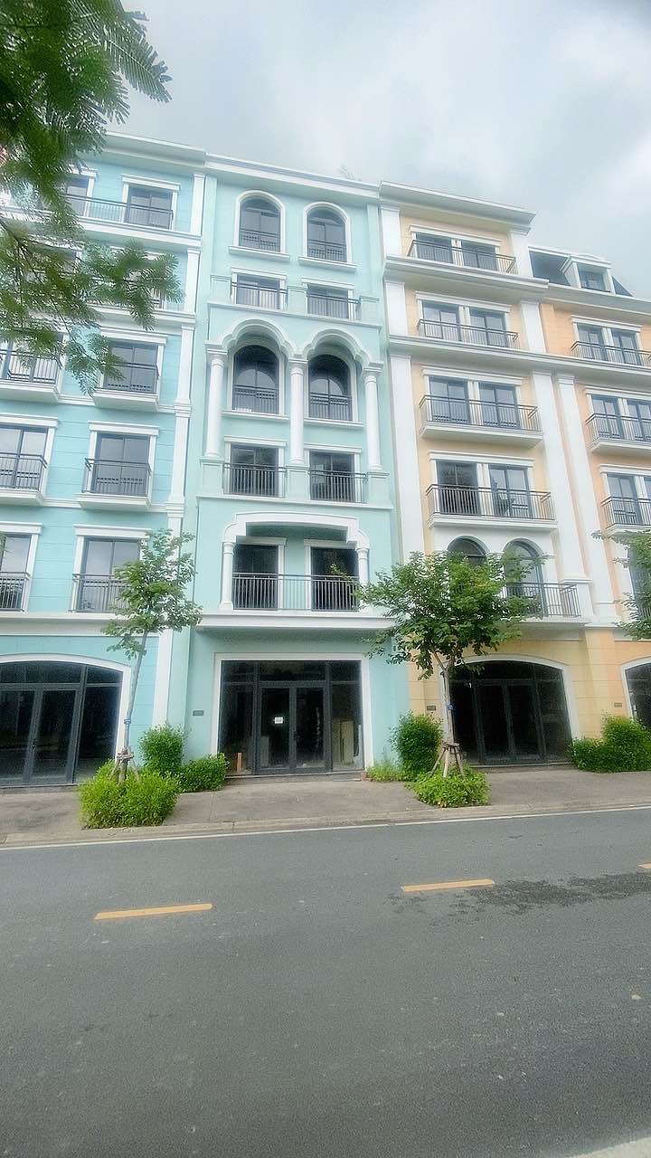 Townhouse Aqua City Hạ Long 82,5m² giá 8 tỷ - Thiết kế hiện đại, tiềm năng cao!