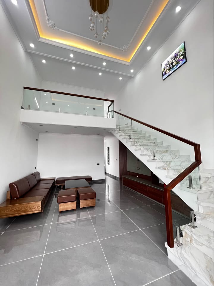 Nhà riêng Hải Xuân Móng Cái 86m² - Nhà mới đầy đủ nội thất, chỉ việc vào ở!