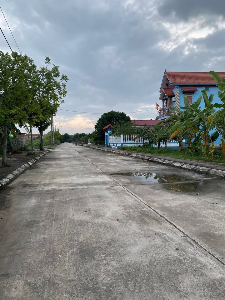 Đất nền Tiến Đức Hưng Hà 150m² giá 1.4 tỷ - Cơ hội hiếm có sở hữu lô đẹp!